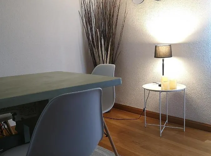 Calle Alfonso I Apartment *